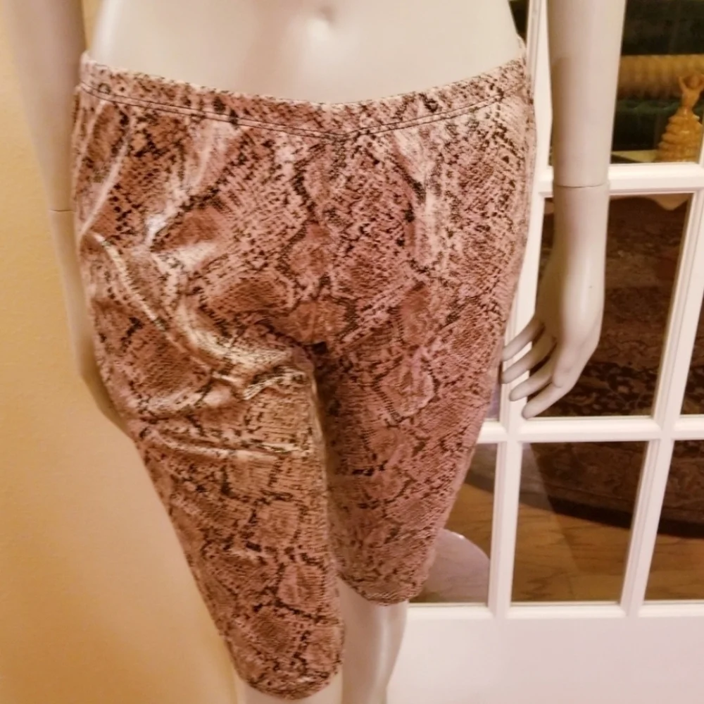 Boohoo nwt faux